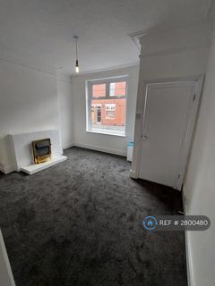 2 bedroom terraced house to rent, Wychbury Street, Salford, M6