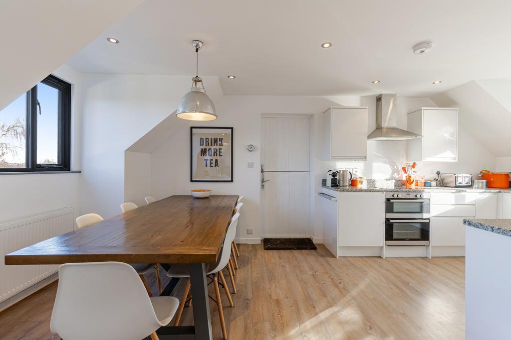 10 Kitchen Dining Room Dartway