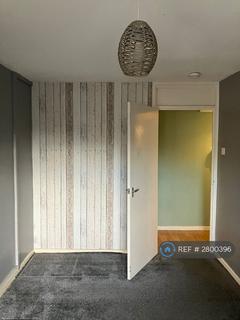 2 bedroom flat to rent, Sawyers Close, Windsor, SL4