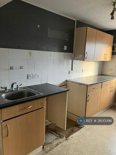 2 bedroom flat to rent, Sawyers Close, Windsor, SL4