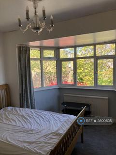 undefined, Twickenham, Twickenham, TW2