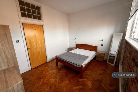 1 bedroom flat to rent, Eastgate, Leeds, LS2