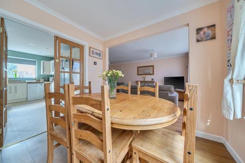 undefined, Newbury,  Berkshire,  RG14