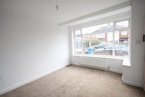 2 bedroom semi-detached house to rent, West Marwood Street, Salford M7
