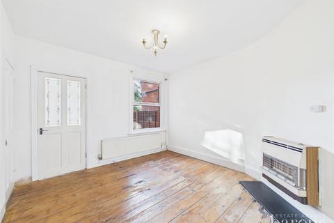 3 bedroom terraced house for sale, Sarum Hill, Basingstoke RG21
