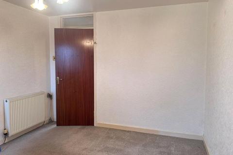 3 bedroom flat for sale, Calder Gardens, Midlothian EH11
