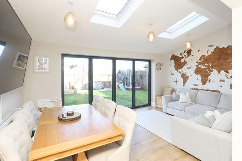 3 bedroom semi-detached house for sale, Hollys House Road, Rotherham S65