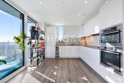 2 bedroom apartment for sale, Pinto Tower, Nine Elms Point, Nine Elms, SW8