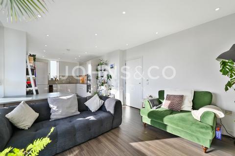 2 bedroom apartment for sale, Pinto Tower, Nine Elms Point, Nine Elms, SW8