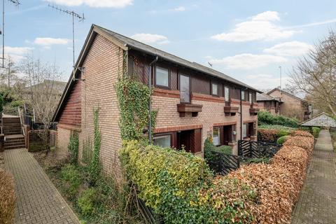 undefined, Gossoms Ryde, Berkhamsted HP4