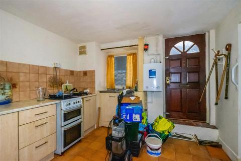 undefined, Maison Dieu, Richmond