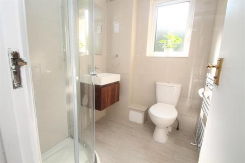 2 bedroom flat to rent, The Angle, Roxborough Avenue, Harrow on the Hill