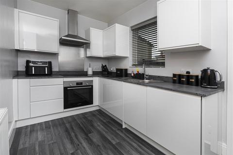 3 bedroom semi-detached house for sale, Stanley Road, Huddersfield HD3