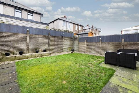 3 bedroom semi-detached house for sale, Stanley Road, Huddersfield HD3