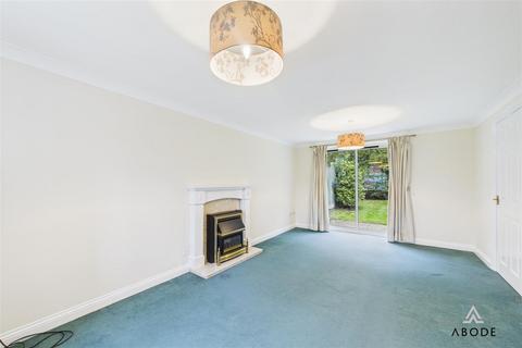 undefined, Maple Way, Burton-On-Trent DE14