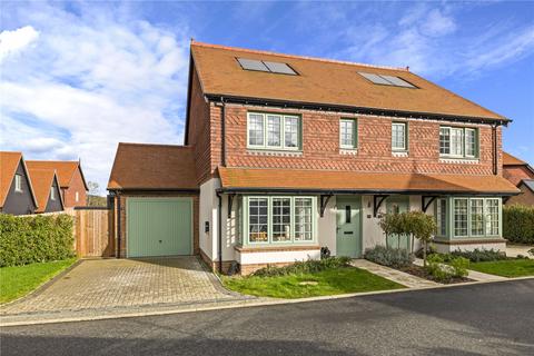 3 bedroom semi-detached house for sale, Fallow Close, Ewhurst, Cranleigh, Surrey, GU6