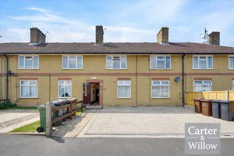 1 bedroom maisonette for sale, Clementhorpe Road, Essex