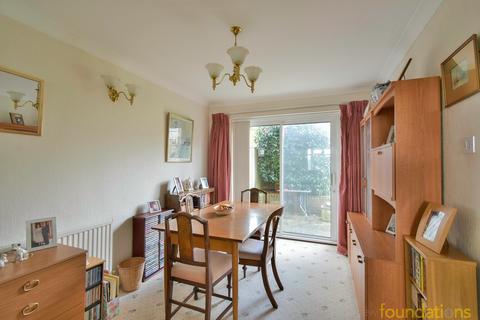 3 bedroom end of terrace house for sale, Links Drive, Bexhill-on-Sea, TN40