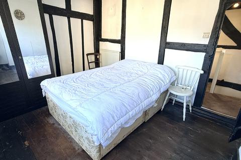 undefined, Landgate Square, Rye TN31