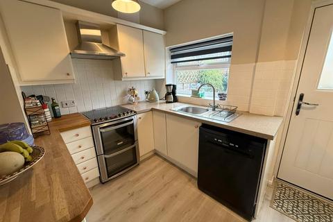 4 bedroom terraced house for sale, Hope Street West, Macclesfield
