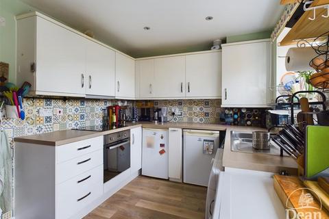 undefined, Sneyd Wood Road, Cinderford