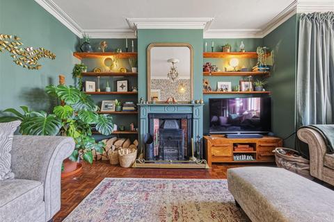 4 bedroom detached house for sale, Central Avenue, Herne Bay