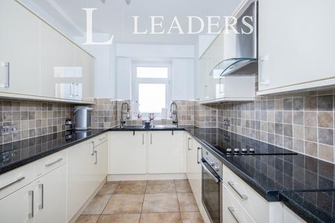 2 bedroom flat to rent, The Albany, Manor Road, BH1