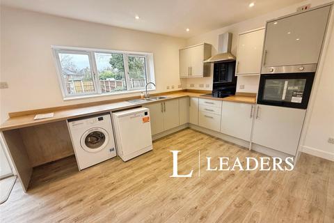 3 bedroom semi-detached house to rent, Moffat Grove, Stoke-on-Trent, Staffordshire, ST2