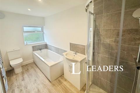 3 bedroom semi-detached house to rent, Moffat Grove, Stoke-on-Trent, Staffordshire, ST2