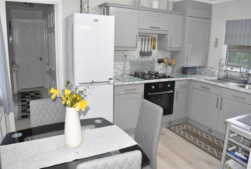 Kitchen dining room