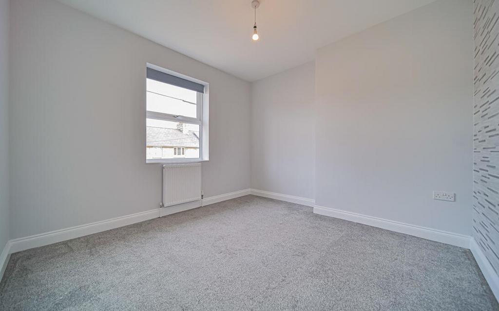 P1067922-2.jpg