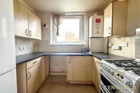 undefined, Baird Avenue, SOUTHALL UB1
