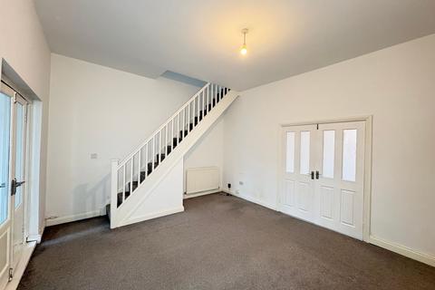 2 bedroom terraced house to rent, Broadsheath Terrace, Sunderland, SR5
