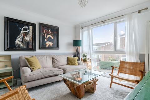 3 bedroom terraced house for sale, Oxenden Road, Folkestone, CT20