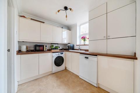 3 bedroom terraced house for sale, Oxenden Road, Folkestone, CT20