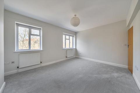 2 bedroom flat to rent, Lambeth Road, Regina Court, SE1