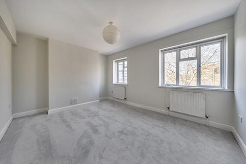 2 bedroom flat to rent, Lambeth Road, Regina Court, SE1