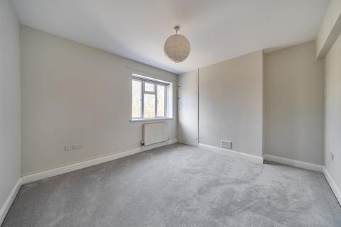 2 bedroom flat to rent, Lambeth Road, Regina Court, SE1