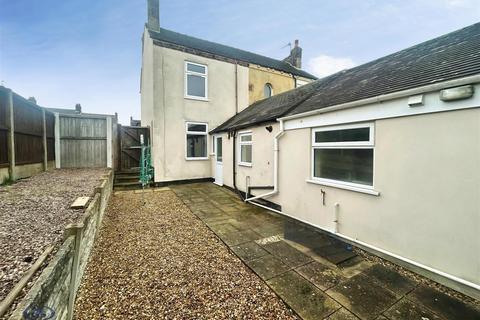 2 bedroom end of terrace house to rent, Heath Street, Chesterton, Newcastle