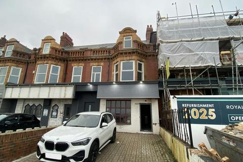 Retail property (high street) to rent, 12 East Parade Whitley Bay NE26 1AP