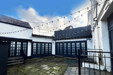Restaurant to rent, 22 London Rd Sevenoaks TN13 1AJ