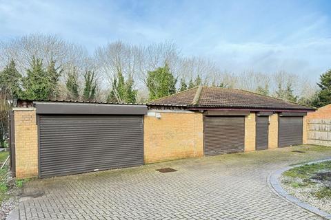 Warehouse to rent, 16 Sandy Close Milton Keynes MK14 5EE