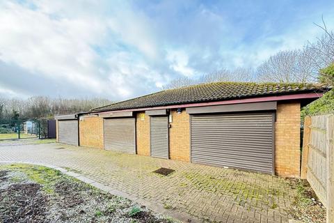 Warehouse to rent, 16 Sandy Close Milton Keynes MK14 5EE