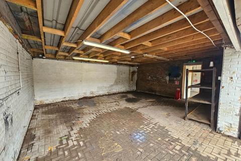 Warehouse to rent, 16 Sandy Close Milton Keynes MK14 5EE