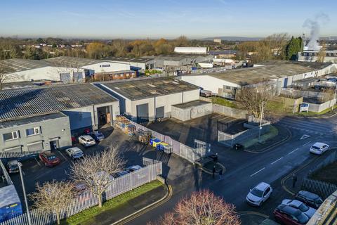 Warehouse to rent, Ennis Clos Manchester M23 9GE