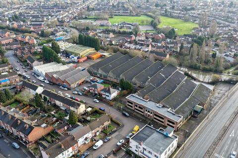 Warehouse to rent, 2 Carlton Rd Coventry CV6 7FL