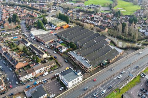 Warehouse to rent, 2 Carlton Rd Coventry CV6 7FL