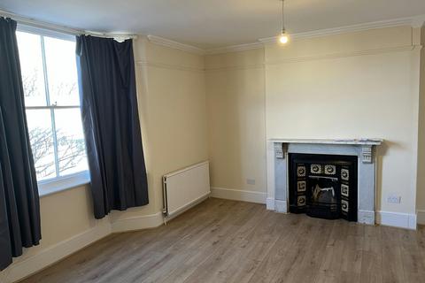 Retail property (high street) for sale, 38 Buckingham St Aylesbury HP20 2LH