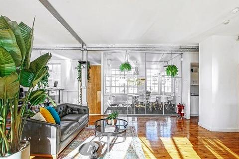 Office to rent, 31-31A Great Sutton St London EC1V 0NA