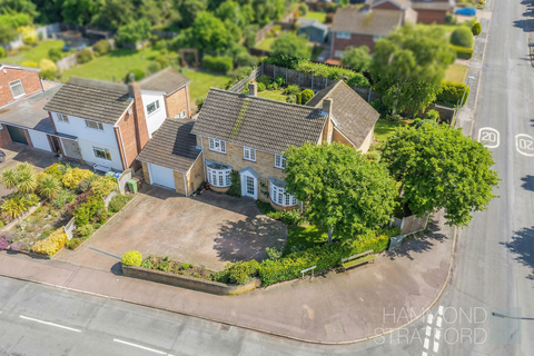 4 bedroom detached house for sale, Cranleigh Rise, Eaton